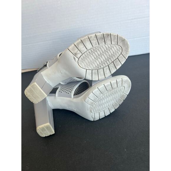 Clarks Pastina Malory Slingback Gray/White Leather Block Heel Sandals Sz 7.5 - Picture 11 of 13